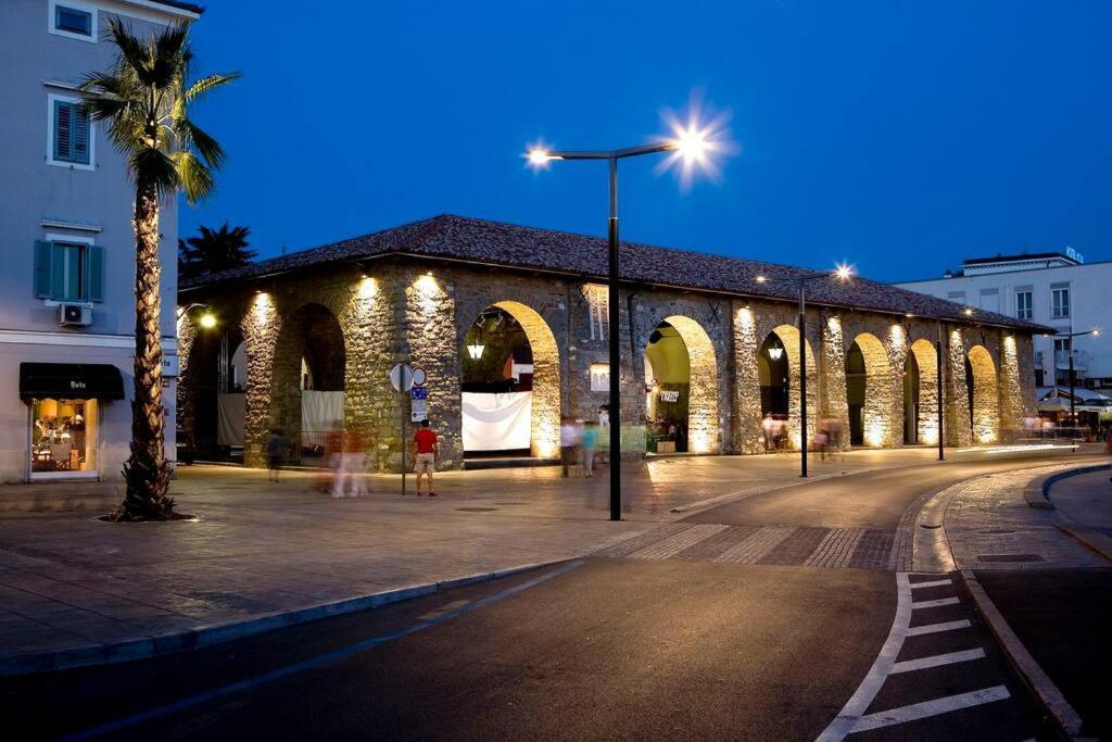 Apartma Sunlight Capodistria Esterno foto